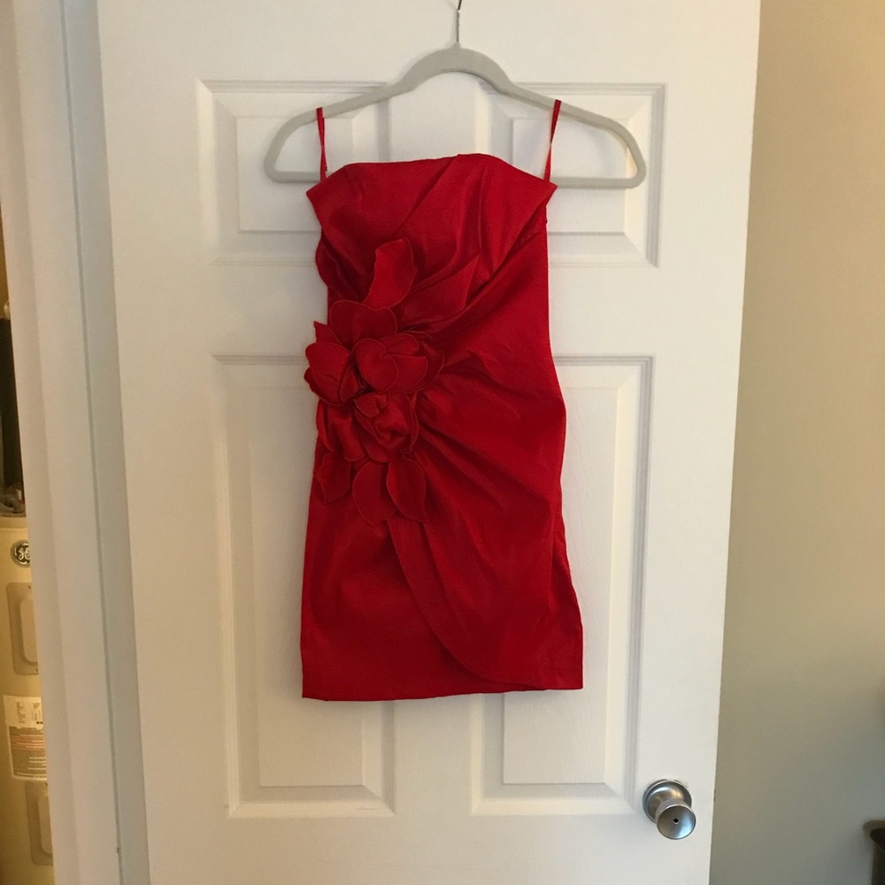 Cache super sexy red strapless dress